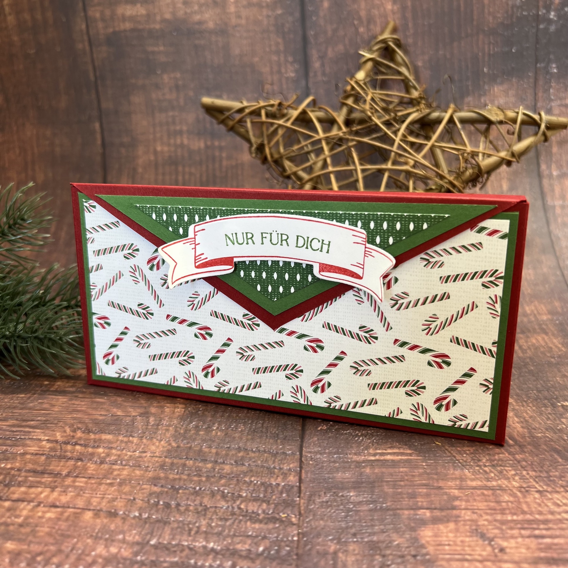 22.12. Schokischachtel 1.jpeg